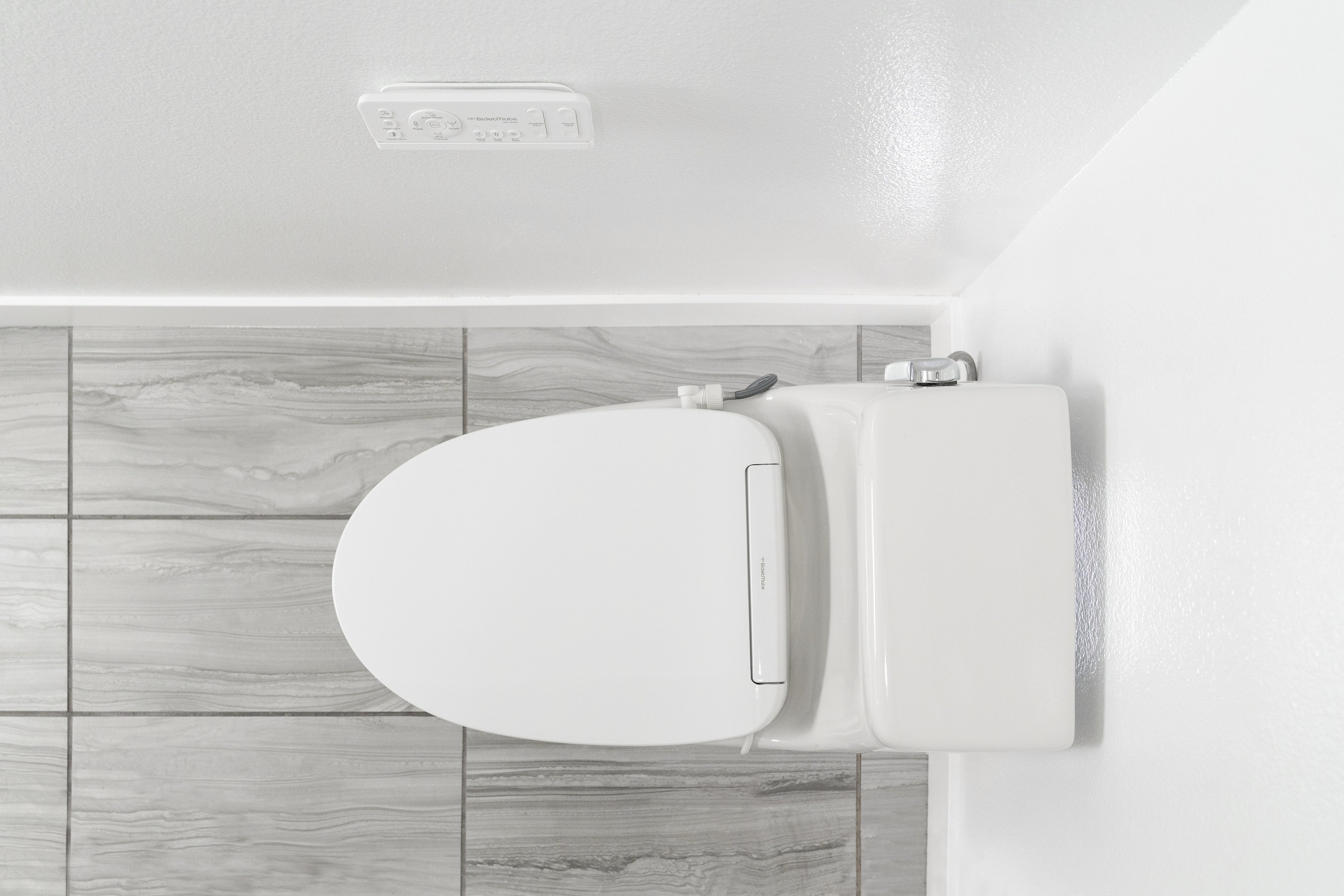 Portable and Space‑Saving Bidets: Cleanliness for Small Bathrooms and Travelers