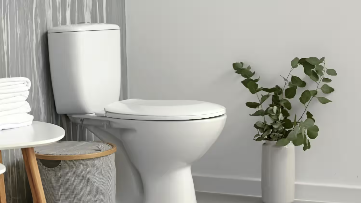 Say Goodbye to Discomfort: Why Round Toilets Were Outclassed by Elongated Toilets