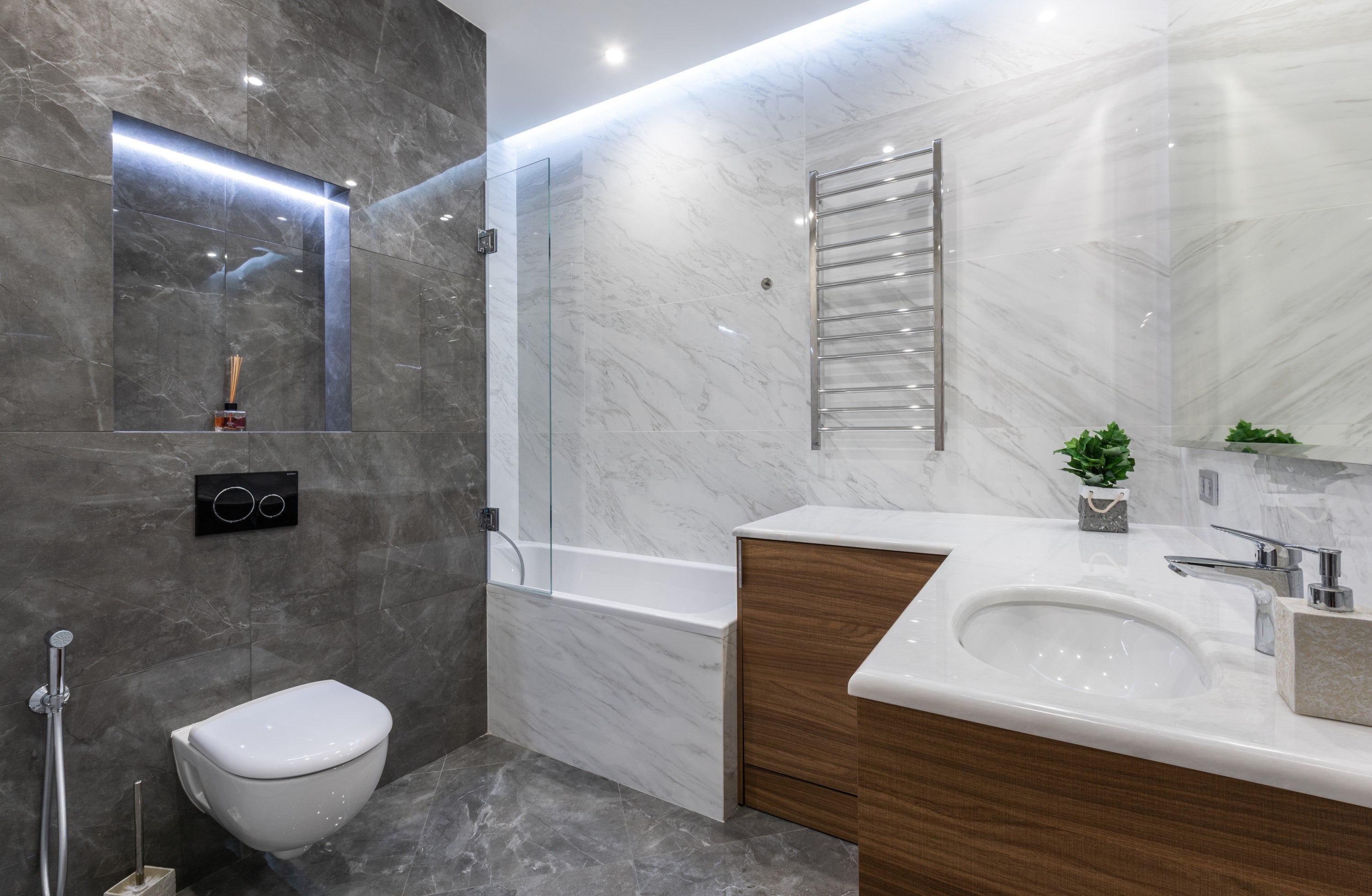 The Future is Now: The Exciting World of Heated Bidet Toilet Seats